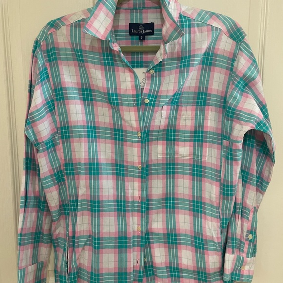 Lauren James Tops - NWT!!! Lauren James Long Oxford with Pockets!